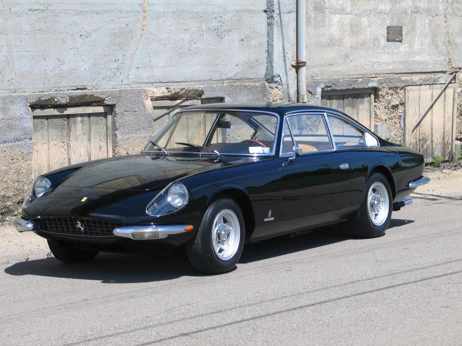  Ferrari 365 GT 2+2 1968 года  (фото 23 из 62)